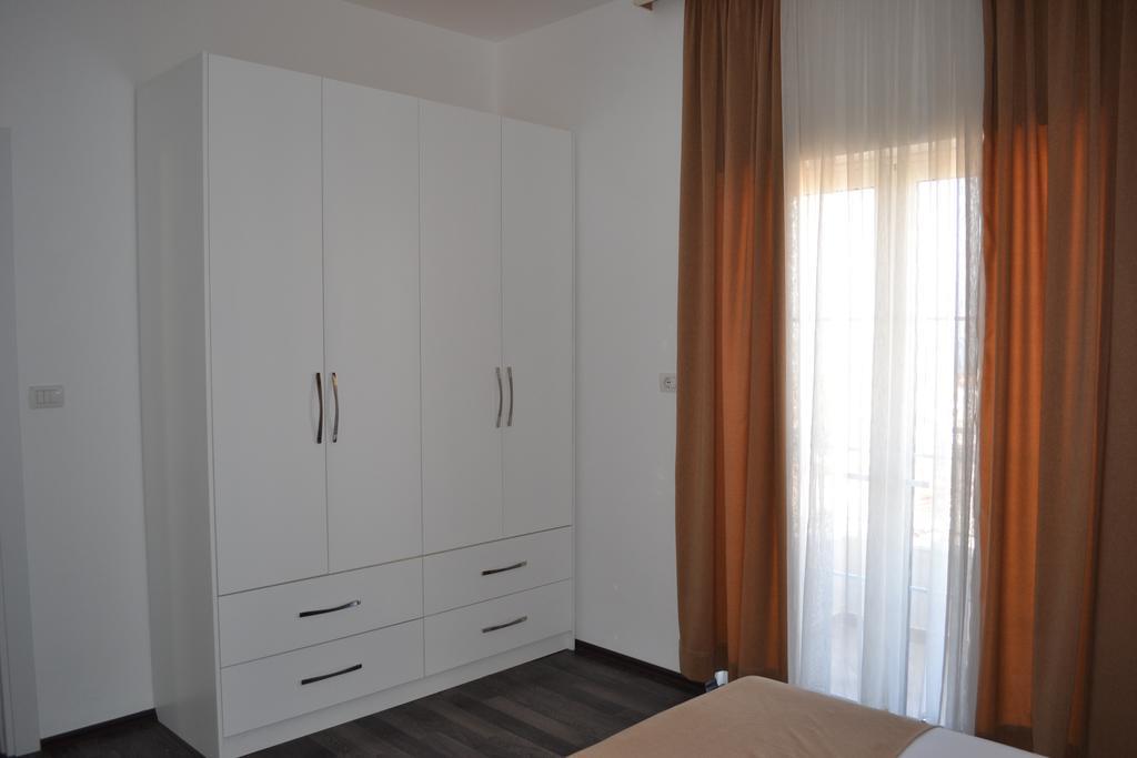 Villa August Ksamil Habitación foto